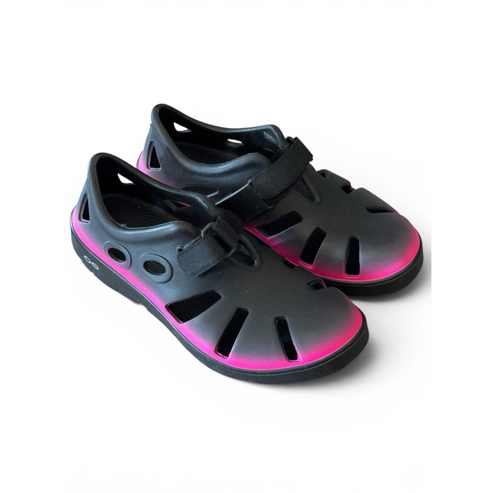 Oofos Oocandoo Recovery Sandals Womens Size 9 Black Pink